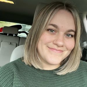 Meet your Posher, Rachelle